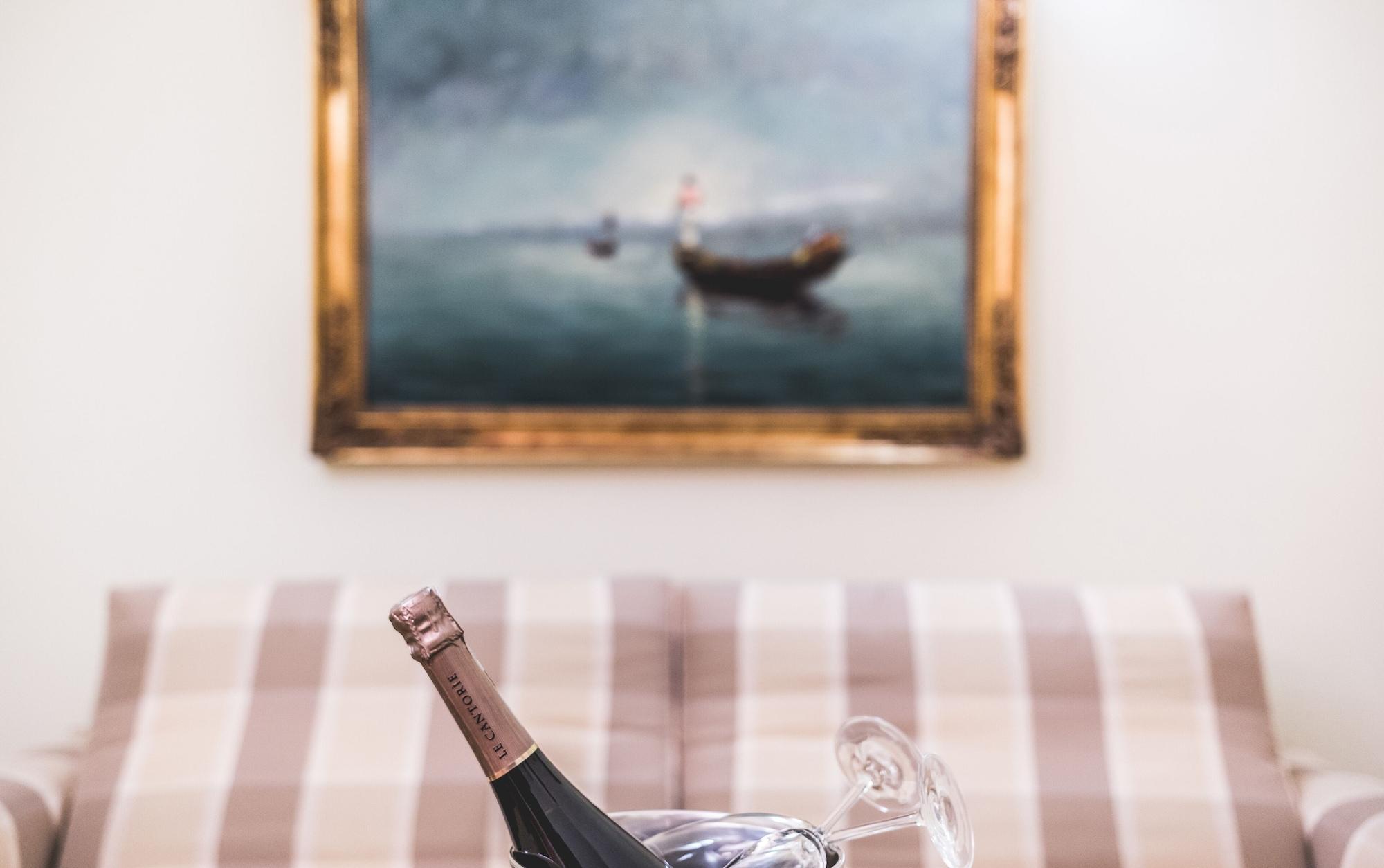 La Fonte Hotel Ome エクステリア 写真