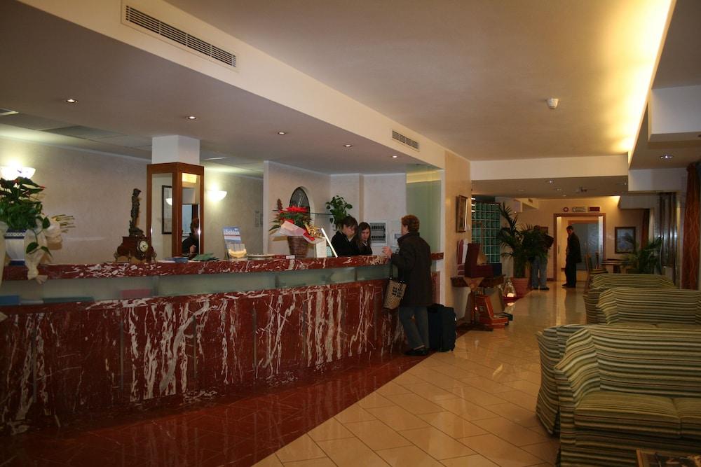 La Fonte Hotel Ome エクステリア 写真