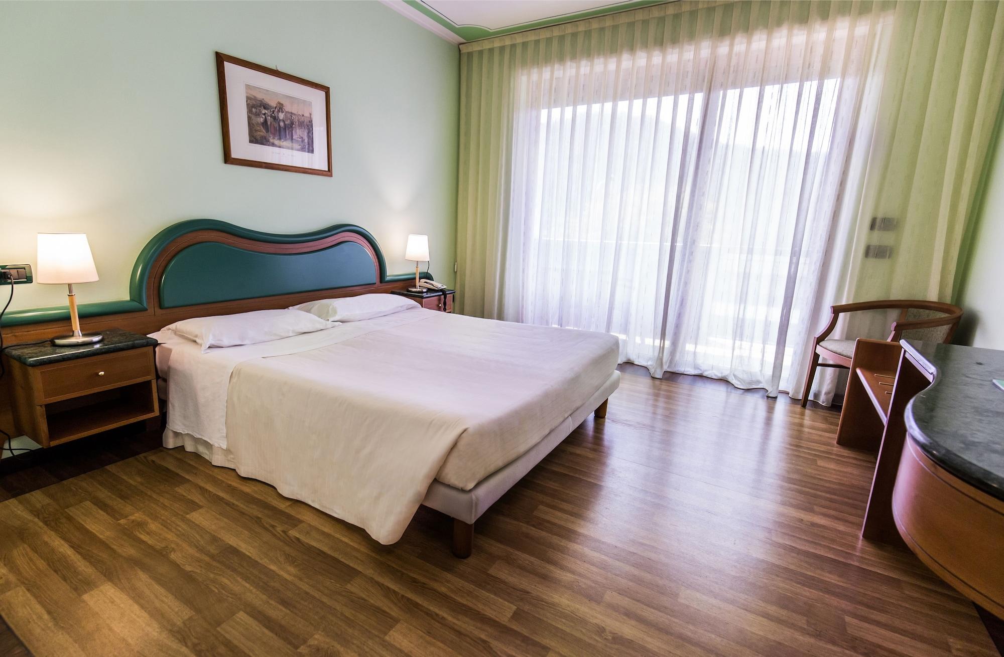 La Fonte Hotel Ome エクステリア 写真